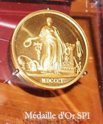 2005 Медаль Наполеона Ассоциации содействия промышленности Франции